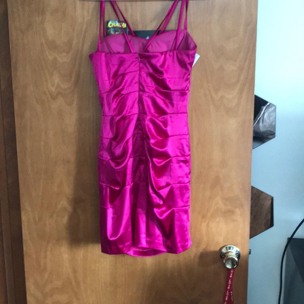 Prom dress - Picture 2 of 4